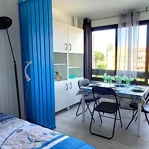 hypercenter-27-m-with-wifi-and-shared-pool.fr-provencehotel.com/